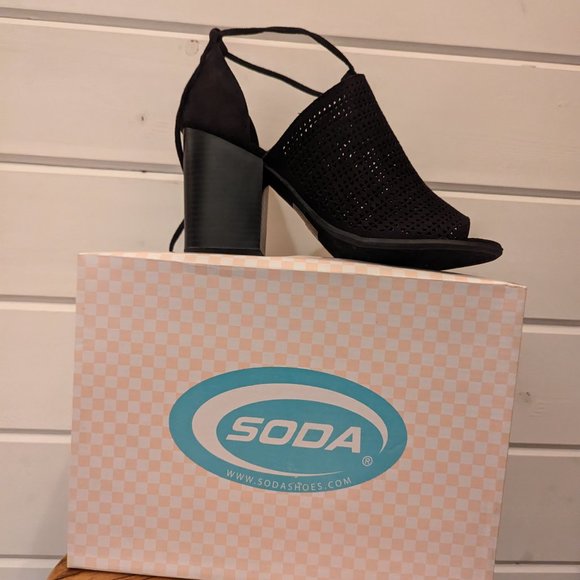 NEW Soda Dress Sandals Black - Picture 2 of 5